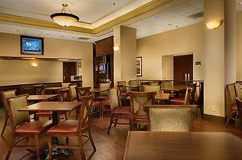 Hotel Pear Tree Inn St. Louis Near Union Station